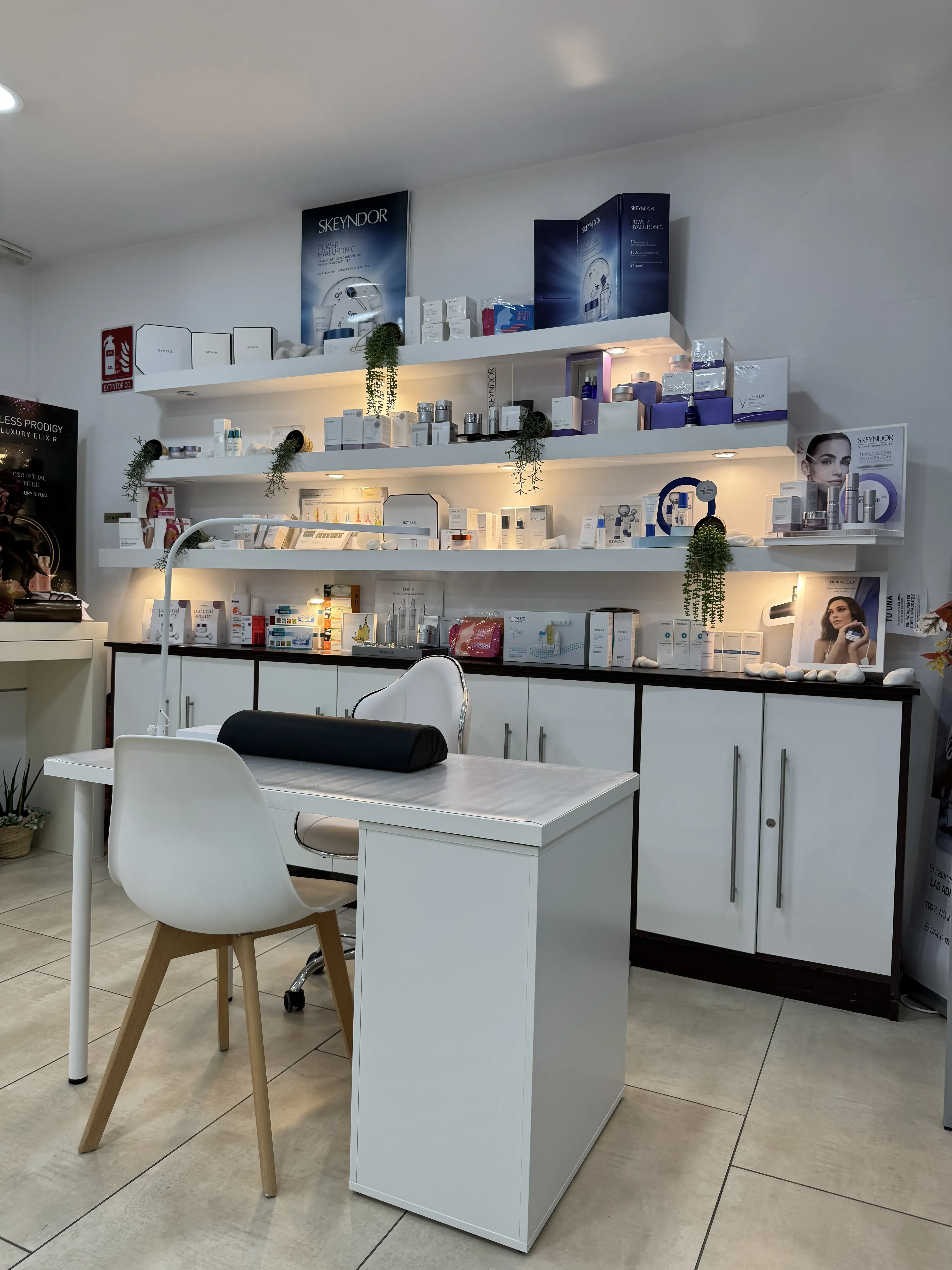 Pilar & Gracia Product